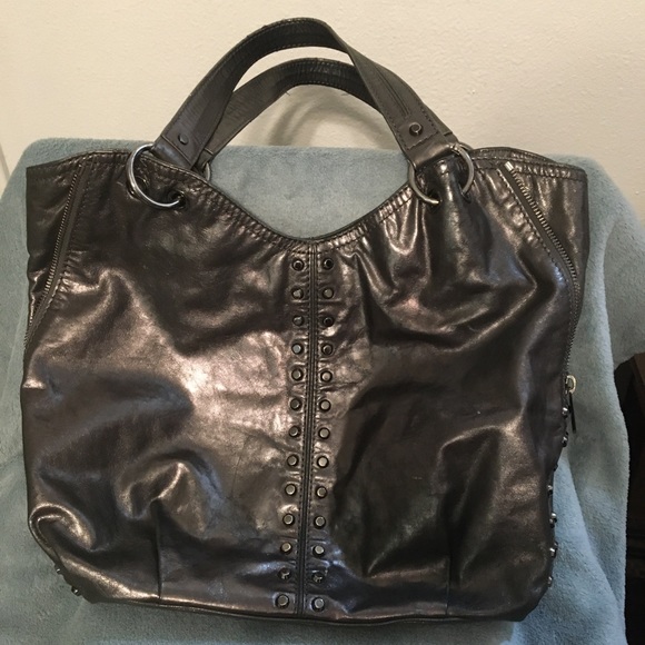 Michael Kors Astor Metallic Grey/Silver Large Hobo - Picture 3 of 14